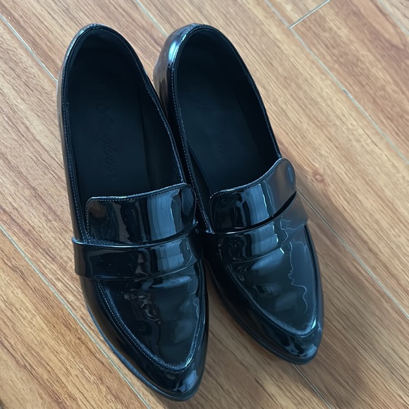 Black loafer - Picture 2 of 3